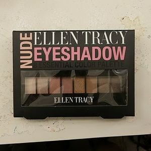 Ellen Tracy nude eyeshadow